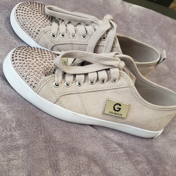 Cute Glitter Sneakers - Picture 2 of 3